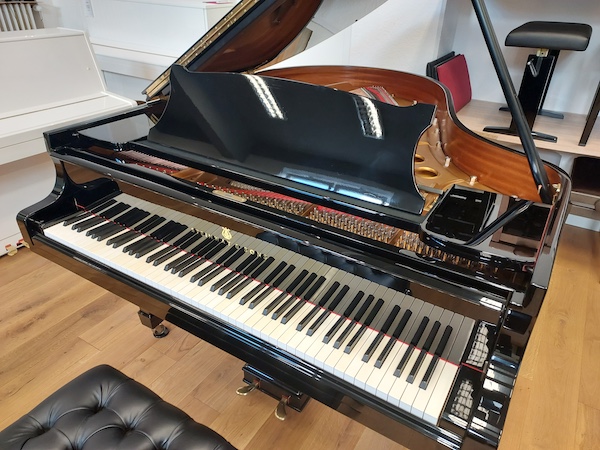 Steinway Flügel